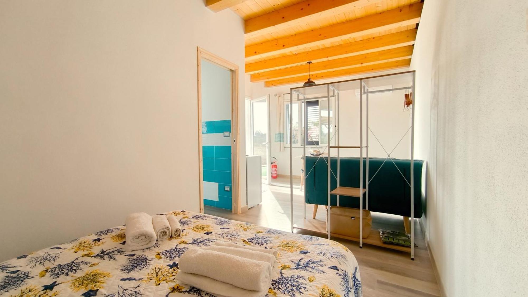 Guesthouse I Tramonti Olmedo Bagian luar foto